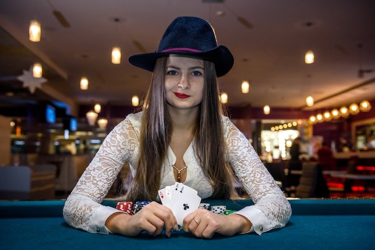 play bizzo Mr Hallow Win